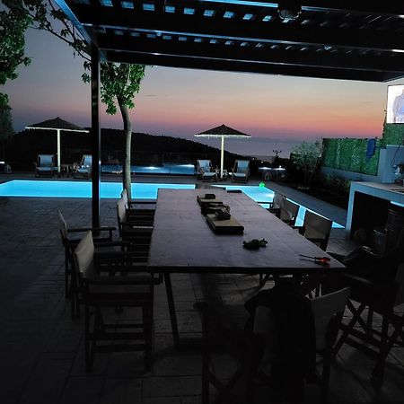 "Stergiou Luxury Apartment 2Nd Floor" Με Κοινη Πισινα Saronida Quarto foto